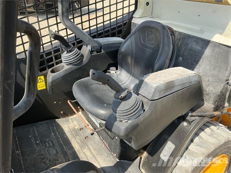 135HD Skid Steer Loader Kompaktlaadurid