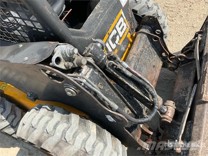 135HD Skid Steer Loader Kompaktlaadurid