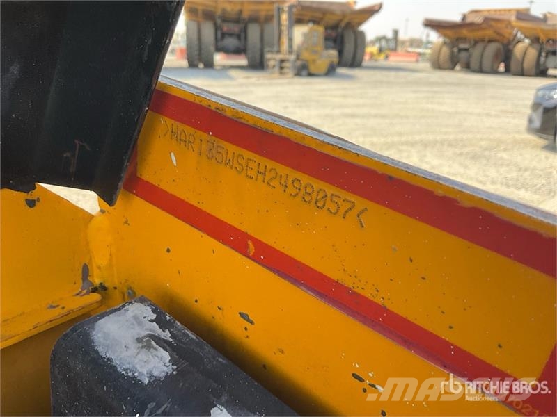 135HD Skid Steer Loader Kompaktlaadurid