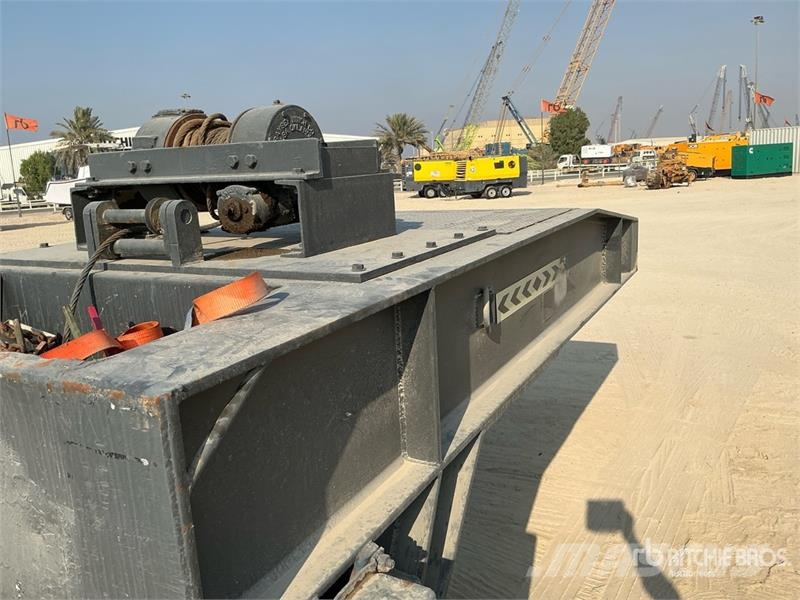 15 m Tri/A Step Deck Trailer Низькорамні причепи