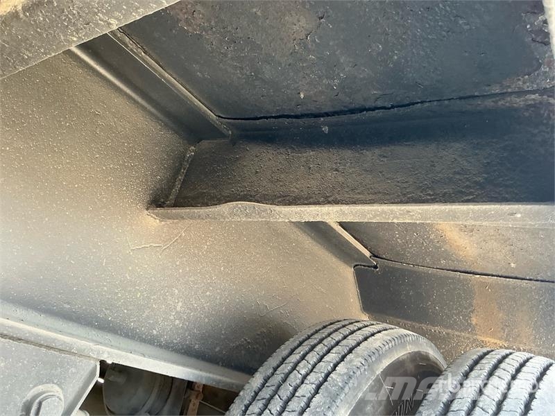15 m Tri/A Step Deck Trailer Низькорамні причепи