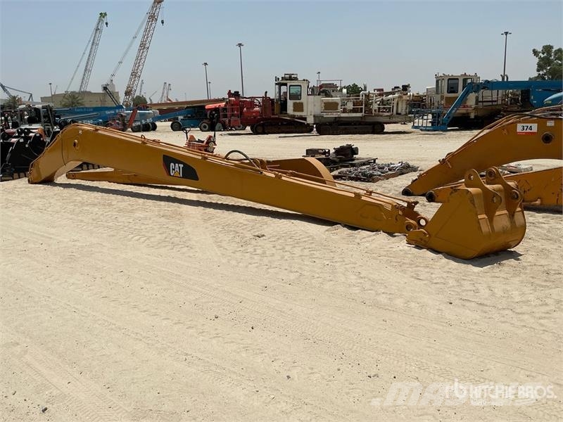  18 M Long Reach Excavator Boom & Stick & Bucket Ex دلاء