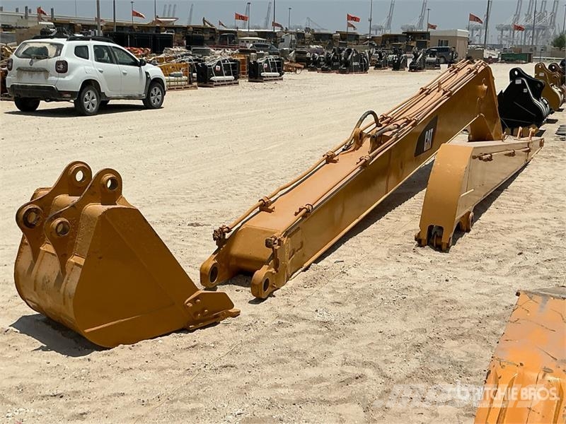  18 M Long Reach Excavator Boom & Stick & Bucket Ex دلاء
