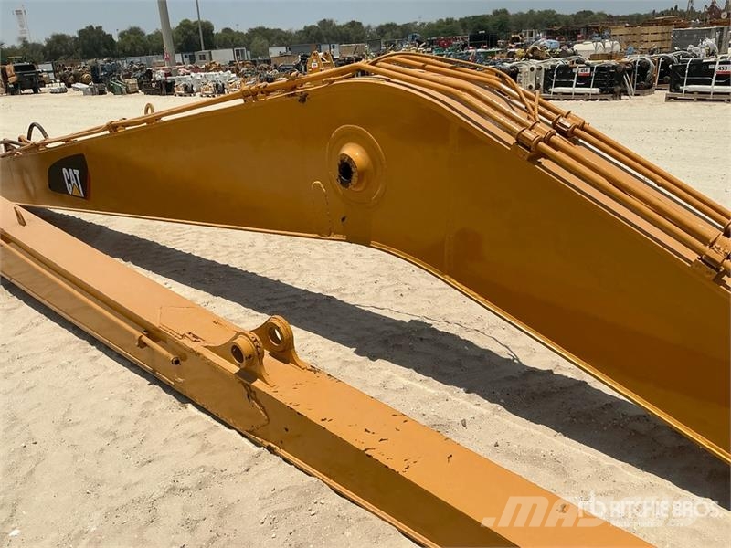  18 M Long Reach Excavator Boom & Stick & Bucket Ex دلاء
