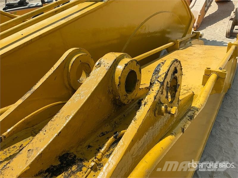 20 m Long Reach Boom - Fits Komatsu PC850 مكونات أخرى