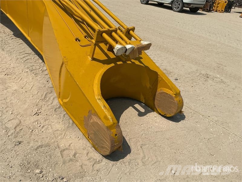  20 m Long Reach Excavator Boom w/ Stick - Fits Kom مكونات أخرى