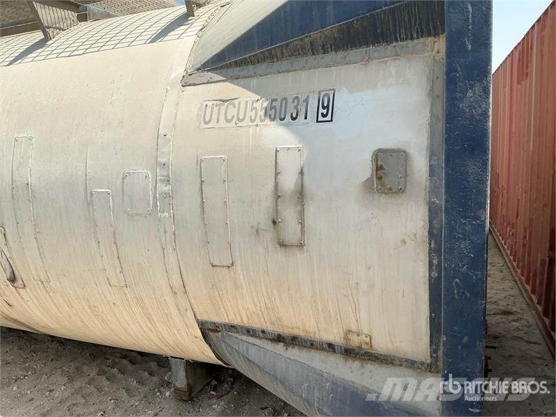 23845 L Containerized Diesel Tank صهاريج الوقود والصهاريج الإضافية