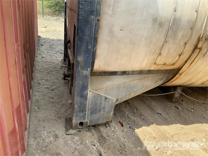  23845 L Containerized Diesel Tank صهاريج الوقود والصهاريج الإضافية