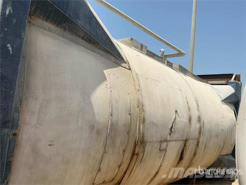  23845 L Containerized Diesel Tank صهاريج الوقود والصهاريج الإضافية