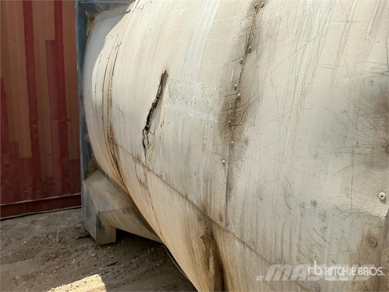  23845 L Containerized Diesel Tank صهاريج الوقود والصهاريج الإضافية