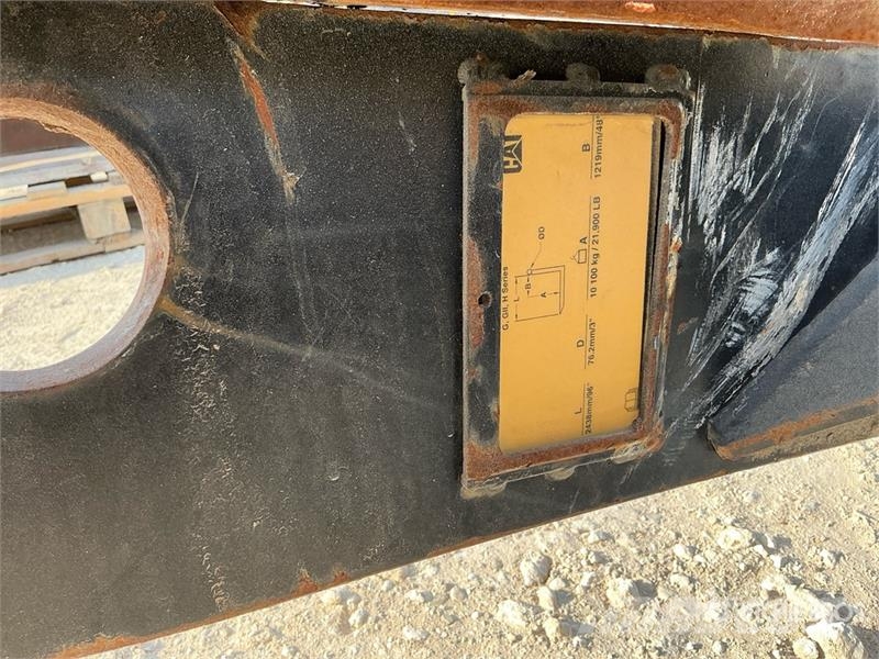  2400 mm Wheel Loader Forks - Fits CAT 950 Fourche