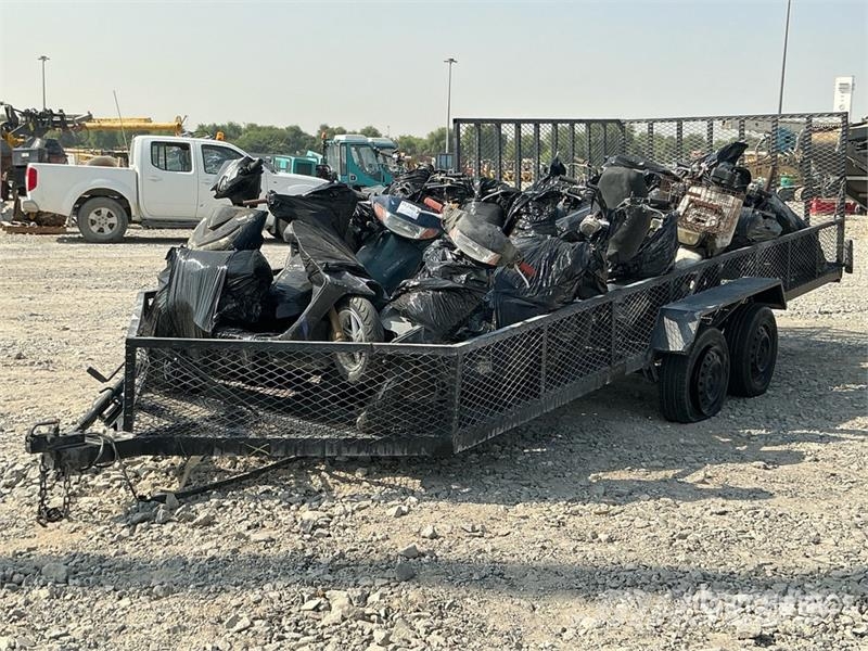 5.5 M T/A Tow Behind Trailer w/Quantity of 17 Scoo Прочие прицепы
