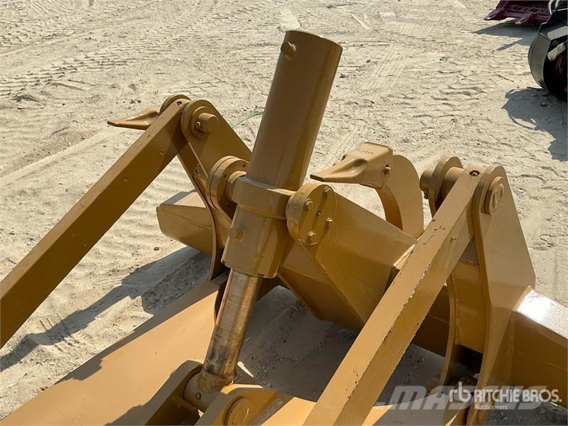 AME Multi Shank Crawler Tractor Ripper - Fits Cat D6 ( مكونات أخرى