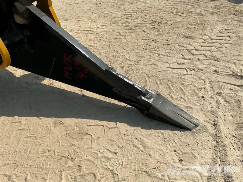 AME MVR40 Vibratory Excavator Ripper - Fits 35 - 50 to Kultivatori za građevinarstvo