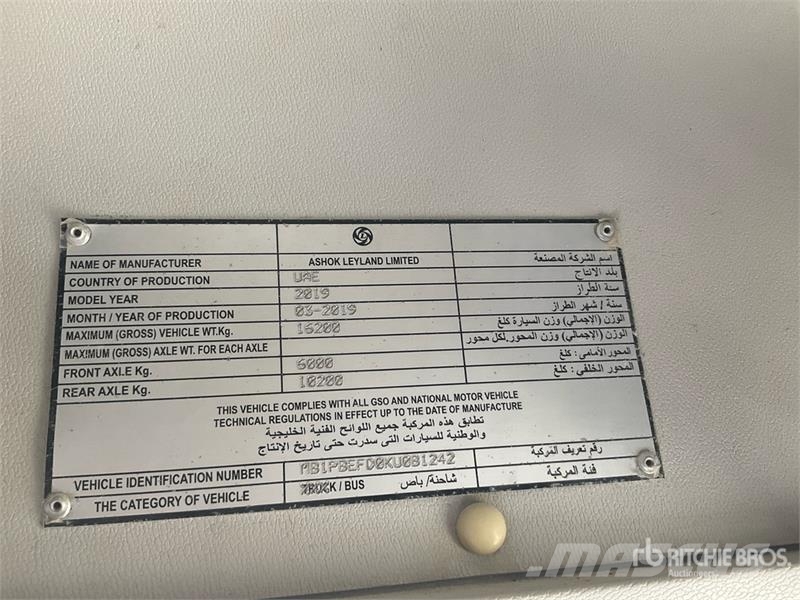 Ashok Leyland Falcon 4x2 51-Seat Transit Bus Minibussen