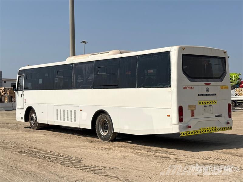 Ashok Leyland Falcon 4x2 64-Seat Transit Bus Minibussen