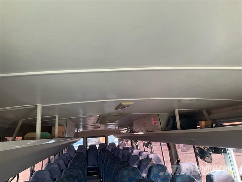 Ashok Leyland Falcon 4x2 51-Seat Transit Bus Minibussen