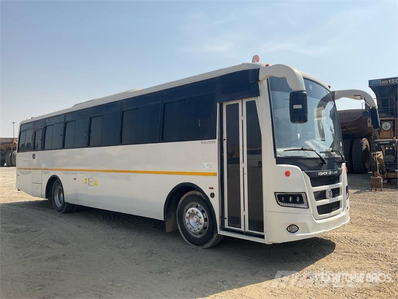 Ashok Leyland Falcon 4x2 51-Seat Transit Bus Minibussen