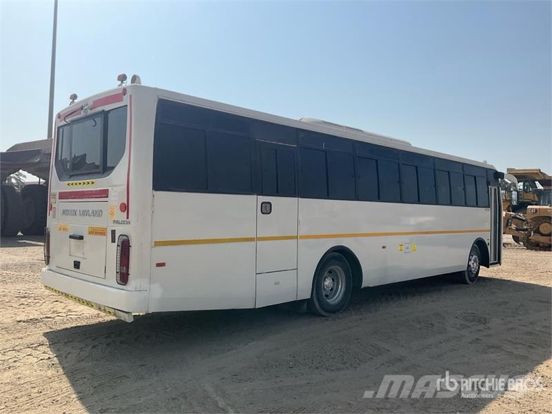 Ashok Leyland Falcon 4x2 51-Seat Transit Bus Minibussen