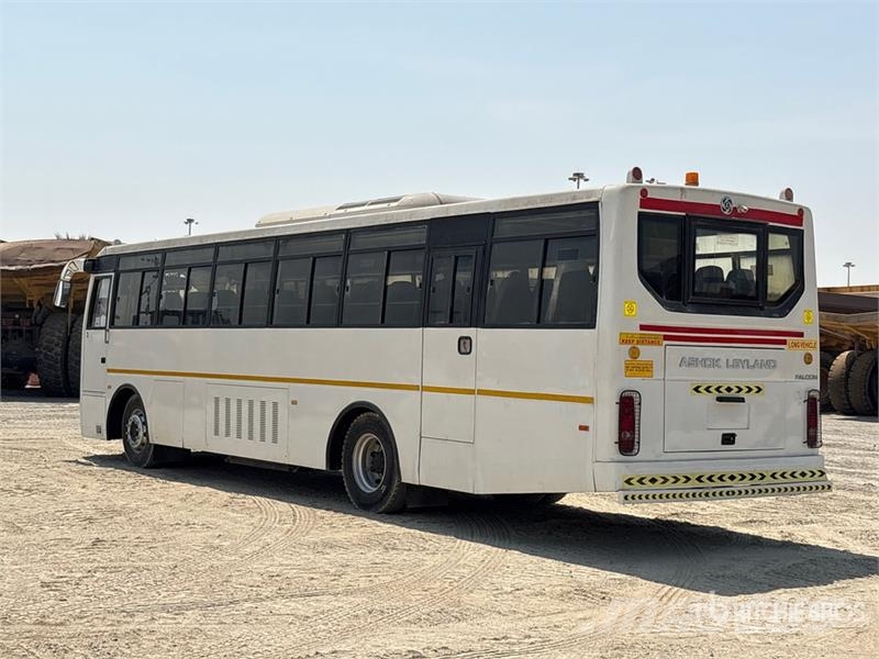 Ashok Leyland Falcon 4x2 53-Seat Transit Bus Mini autobusi
