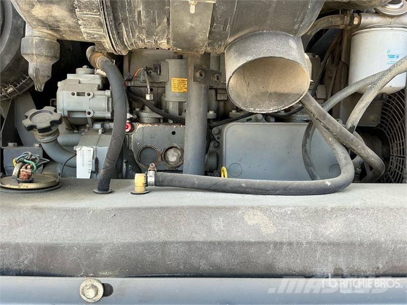 Atlas Copco XA156 Air Compressor مكابس