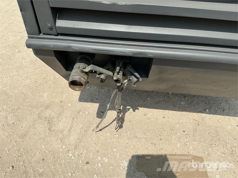 Atlas Copco XA156 Air Compressor مكابس
