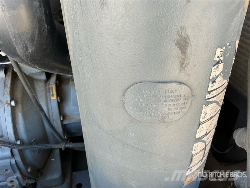 Atlas Copco XAHS186 Mobile Air Compressor Kompressorid