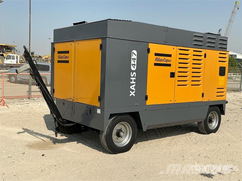 Atlas Copco XAHS447 Mobile Air Compressor مكابس