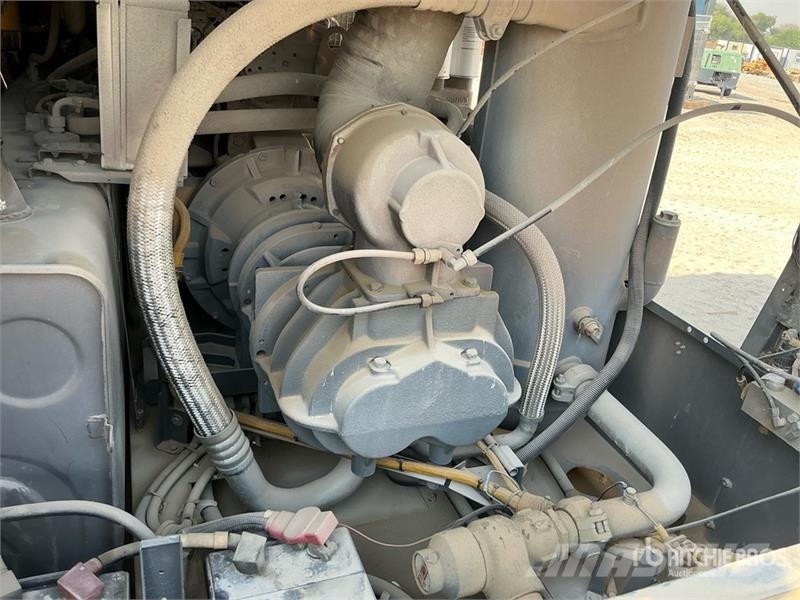 Atlas Copco XAMS 850 مكابس
