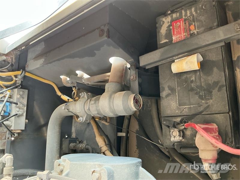 Atlas Copco XAMS 850 مكابس