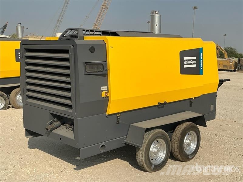 Atlas Copco XAMS 850CD Mobile Air Compressor Kompresori