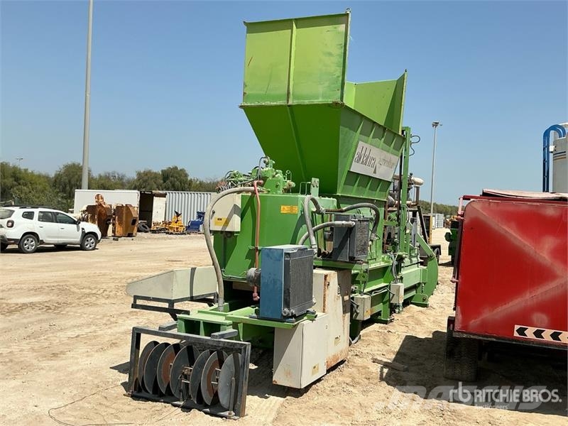 Automatic Hydraulic Square Straw Baling Machine Lauksaimniecība- Citi