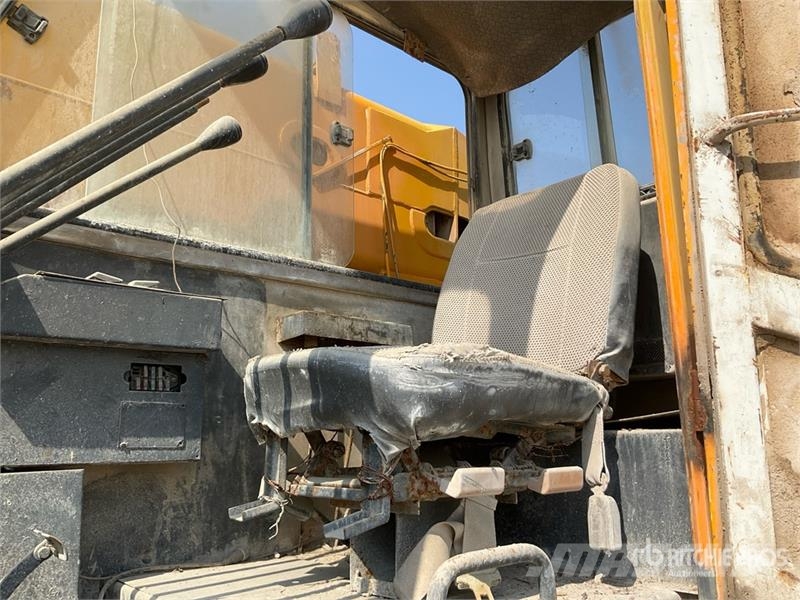 AWM C25E 25 ton 6x4 Hydraulic Truck Crane Roomikkraanad