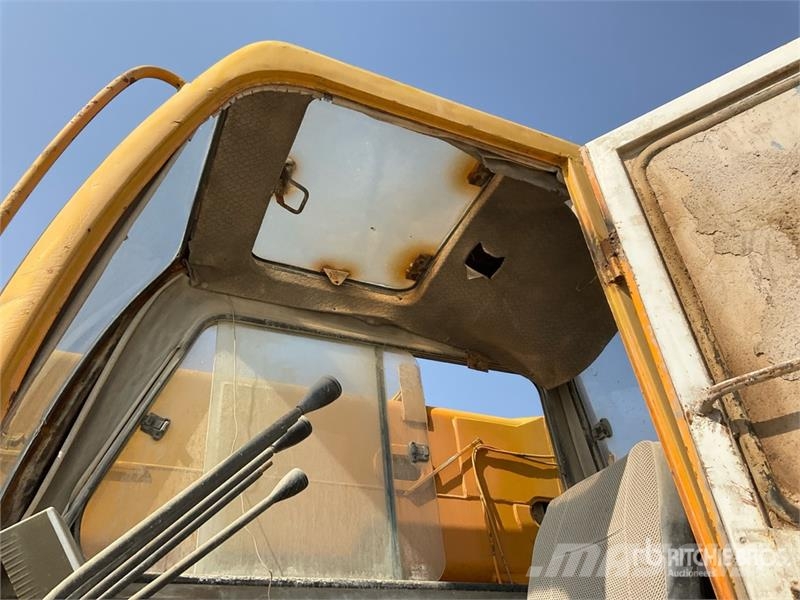AWM C25E 25 ton 6x4 Hydraulic Truck Crane Roomikkraanad