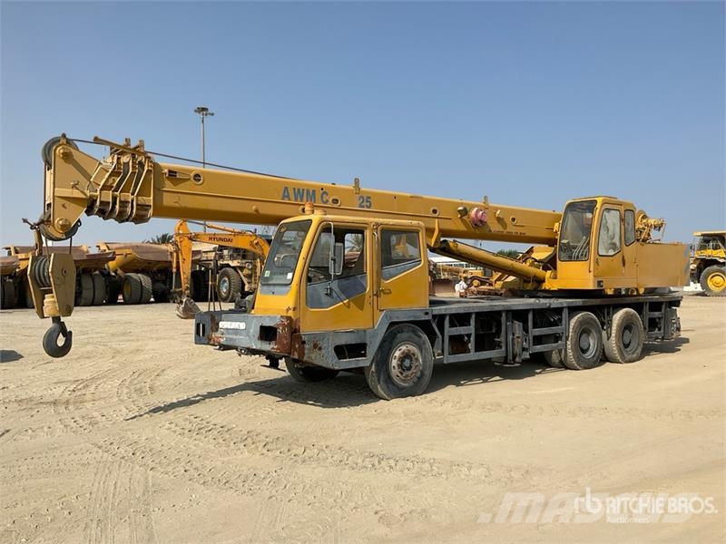 AWM C25E 25 ton 6x4 Hydraulic Truck Crane Roomikkraanad