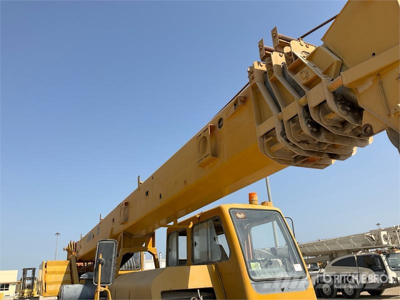 AWM C25E 25 ton 6x4 Hydraulic Truck Crane Roomikkraanad