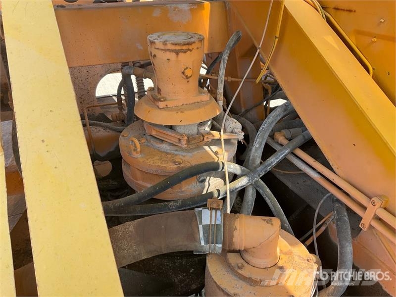 AWM Puyuan C25E 25 ton 6x4 Hydraulic Truck Crane Derik kranovi