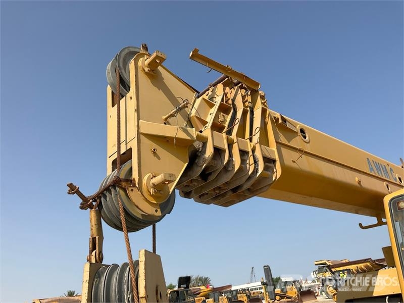 AWM Puyuan C25E 25 ton 6x4 Hydraulic Truck Crane Derik kranovi