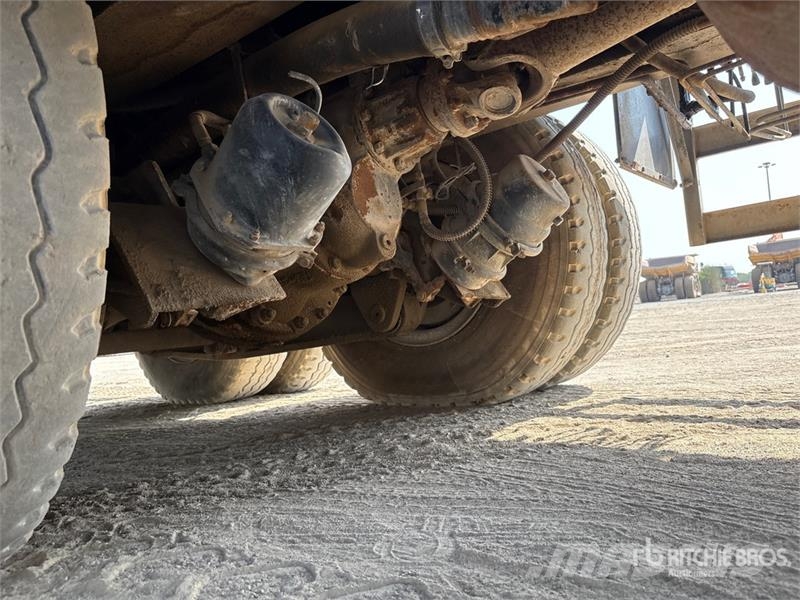  AWM Puyuan-Zoomlion C25 25 ton 6x4 Hydraulic Truck رافعات مجنزرة