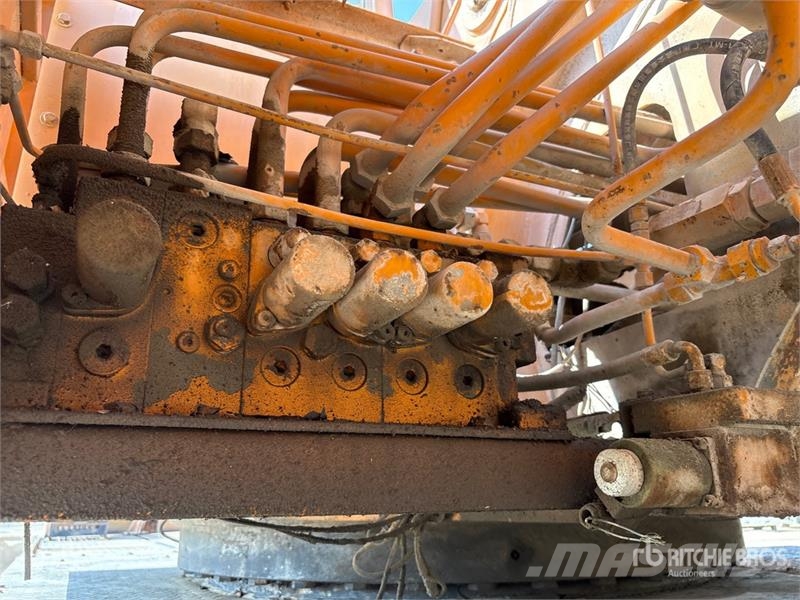  AWM Puyuan-Zoomlion C25 25 ton 6x4 Hydraulic Truck رافعات مجنزرة