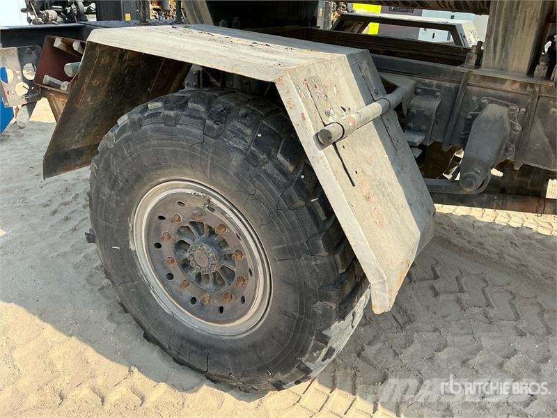 Bedford 10000 L 4x4 Water Truck (Inoperable) Vanningsvogn for støvdemping
