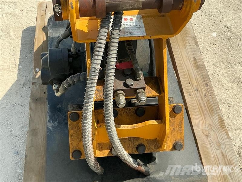 BLK Excavator Vibratory Plate Compactor (Unused) Ostale komponente