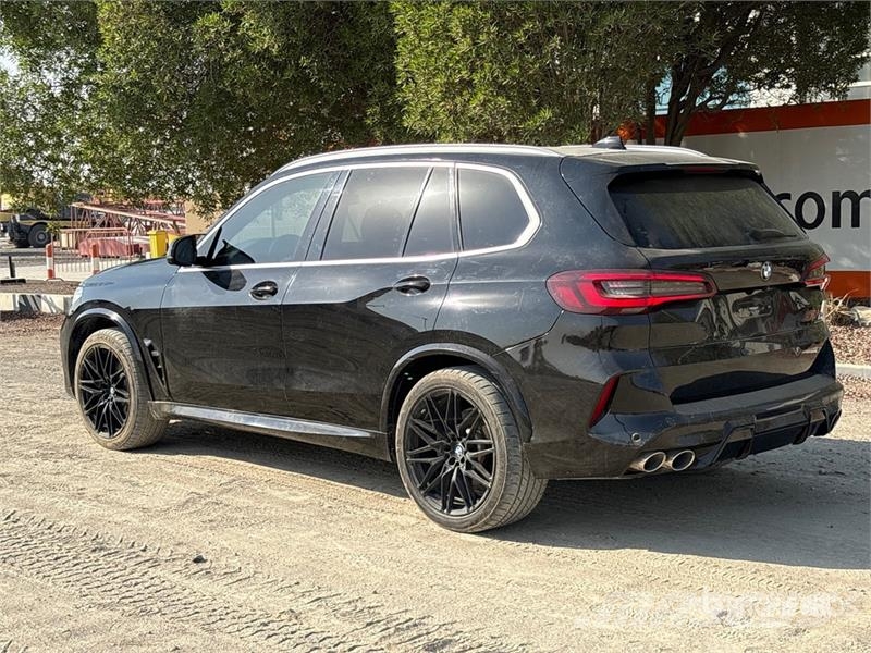 BMW X5 سيارات