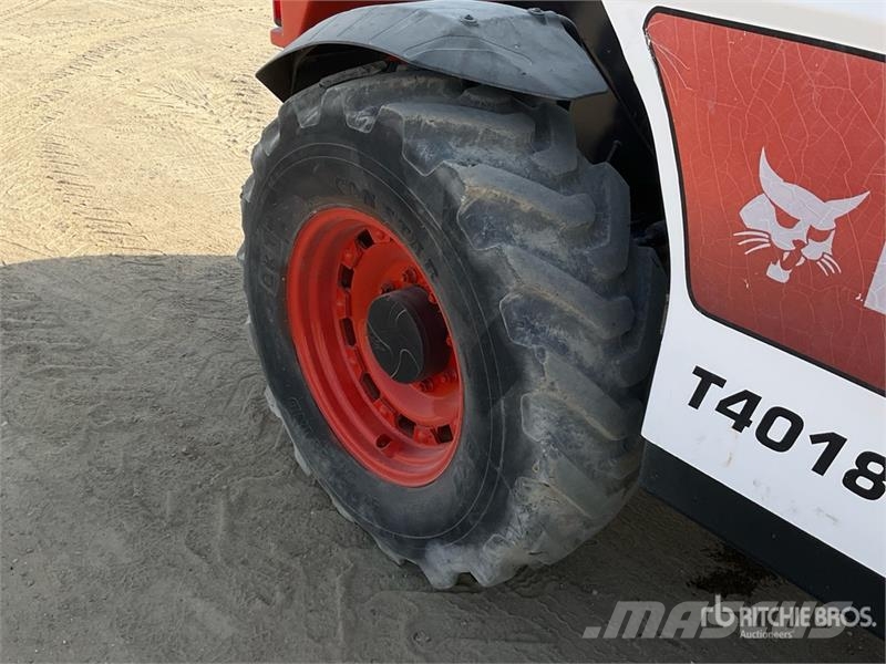 Bobcat T40170 Chariot télescopique