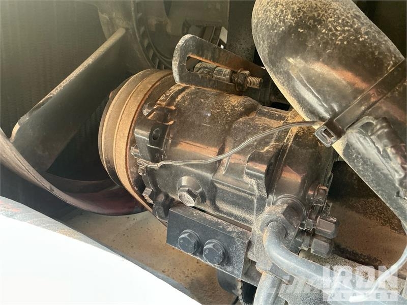 Bomag BW226DI-4 BVC Smooth Drum Compactor Yksivalssijyrät