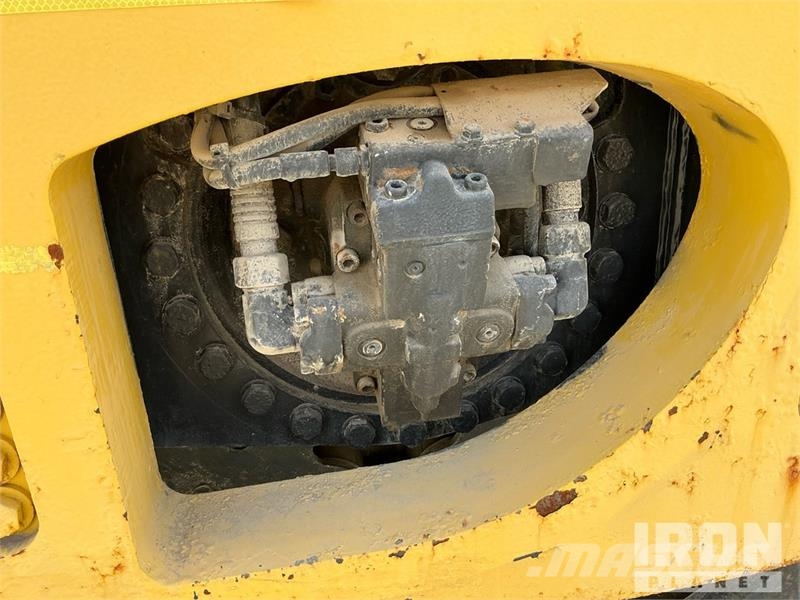 Bomag BW226DI-4 BVC Smooth Drum Compactor Yksivalssijyrät