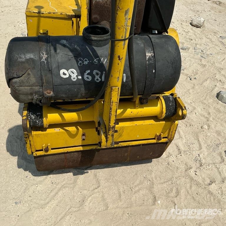 Bomag BW650H Walk Behind Roller (Inoperable) Інші дорожні катки