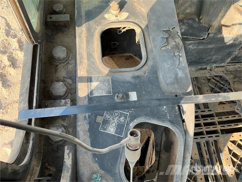 Cab - Fits Komatsu D155-6R Kabine i unutrašnjost