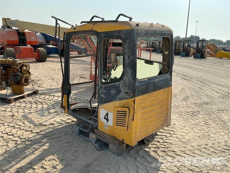 Cab - Fits Komatsu PC400-8R Kabine i unutrašnjost