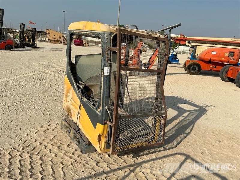Cab - Fits Komatsu PC400-8R Kabine i unutrašnjost